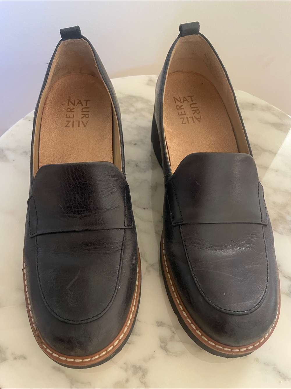 Naturalizer Black Loafer. Size 7